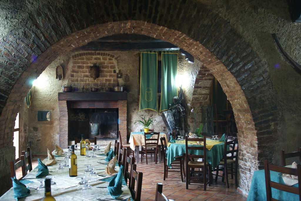 Gasthaus L'Anticocasale Altomonte Exterior foto