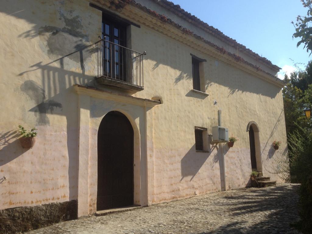Gasthaus L'Anticocasale Altomonte Exterior foto